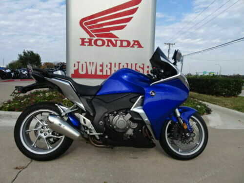 Honda VFR1200FD/VFR1200F