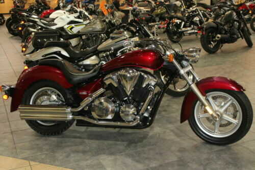 Honda VT1300 (Stateline)