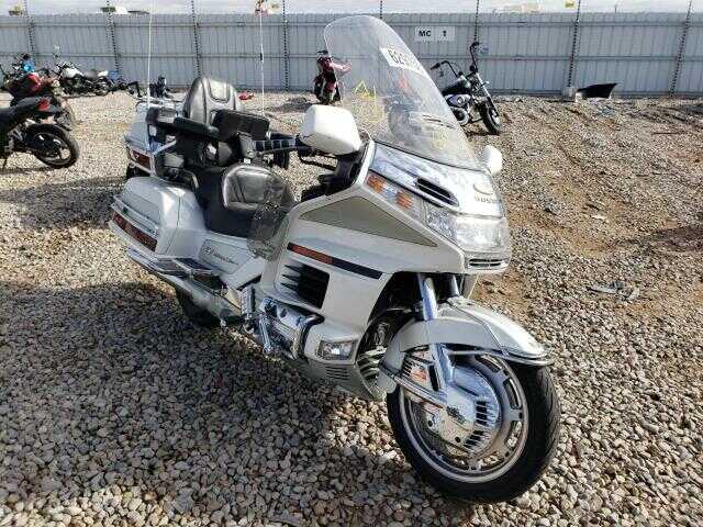 Honda GL1500SE (GOLD WING SE)