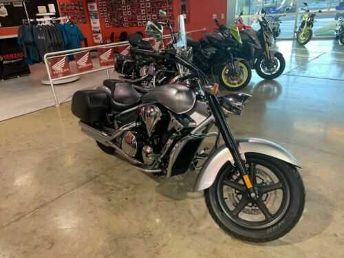 Honda VT1300 (Interstate)