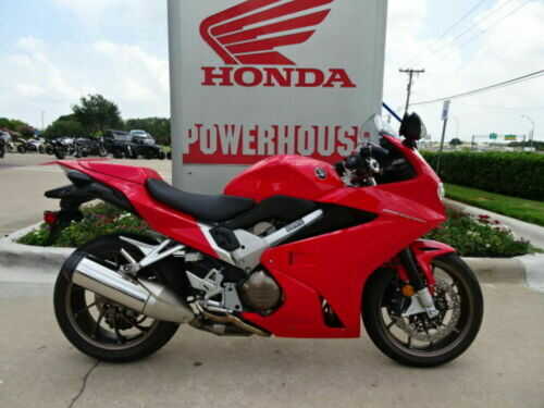 Honda VFR800F (INTERCEPTOR)