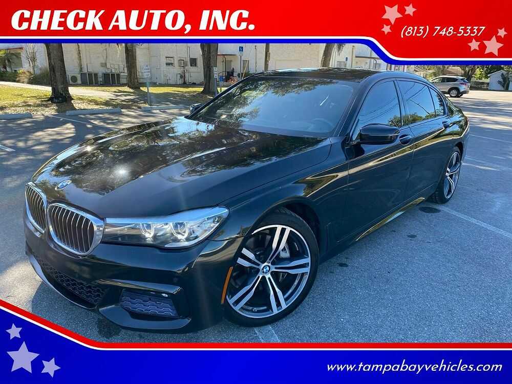 BMW 740i