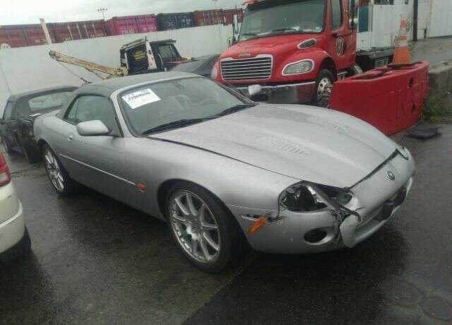 Jaguar XKR