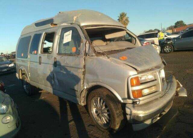 GMC Savana