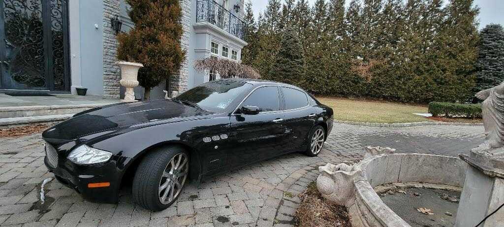Maserati Quattroporte