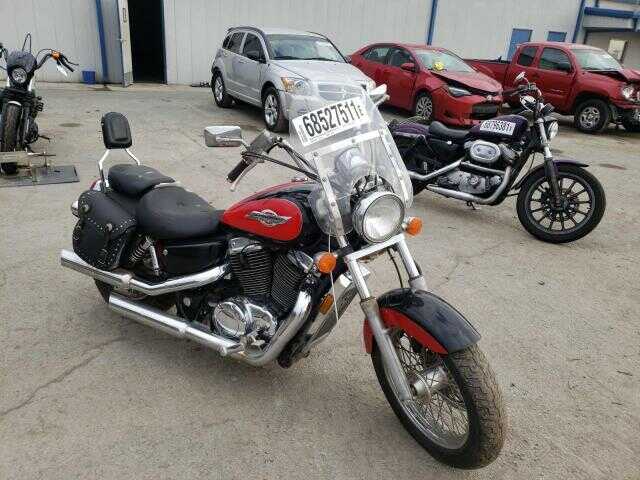 Honda VT1100C2 (SHADOW ACE)