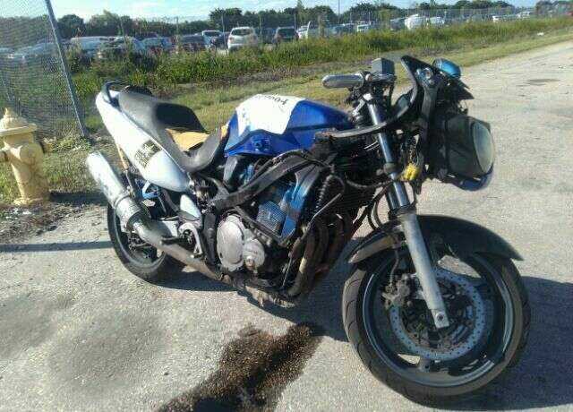 Suzuki GSX600F