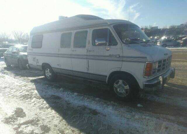 Dodge Ram Van