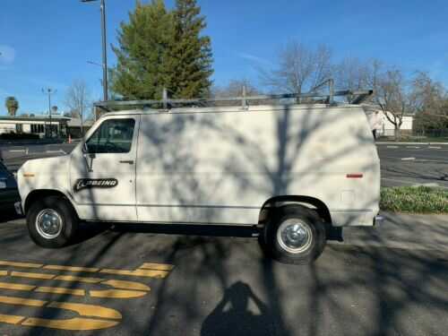 Ford E-250