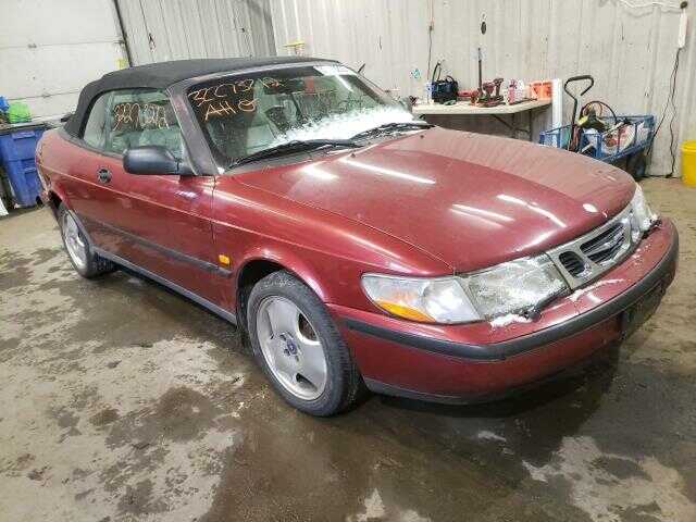 Saab 900