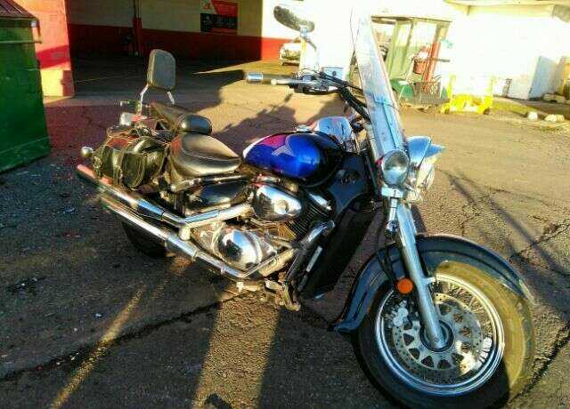 Suzuki VL800K