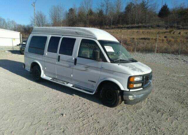 GMC Savana