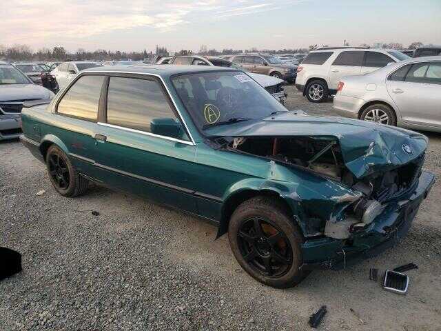 BMW 325iS