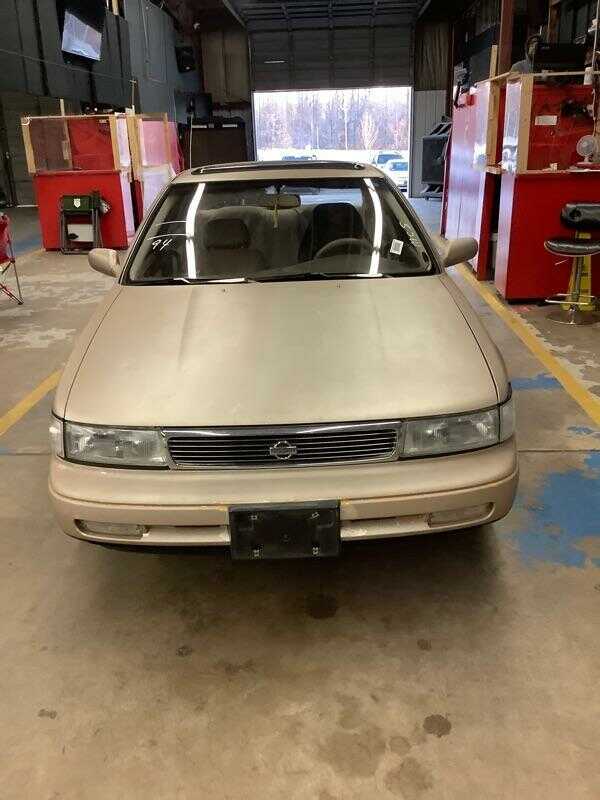 Nissan Maxima