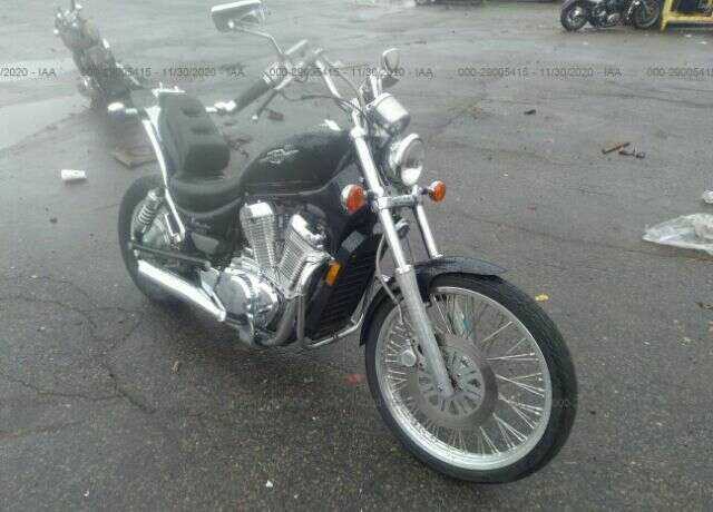 Suzuki VS800GL