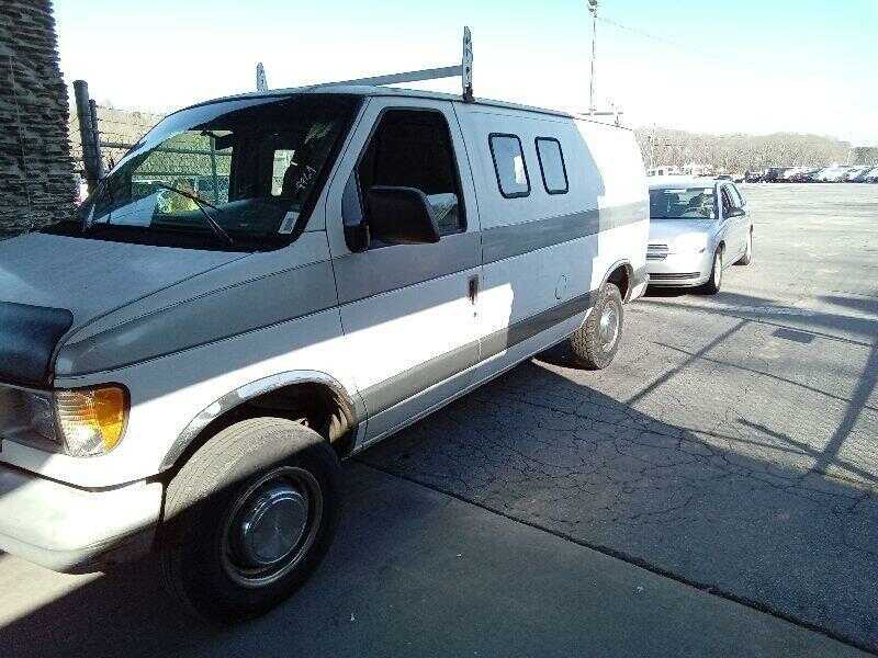 Ford E-250