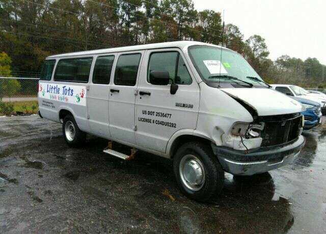 Dodge Ram Wagon