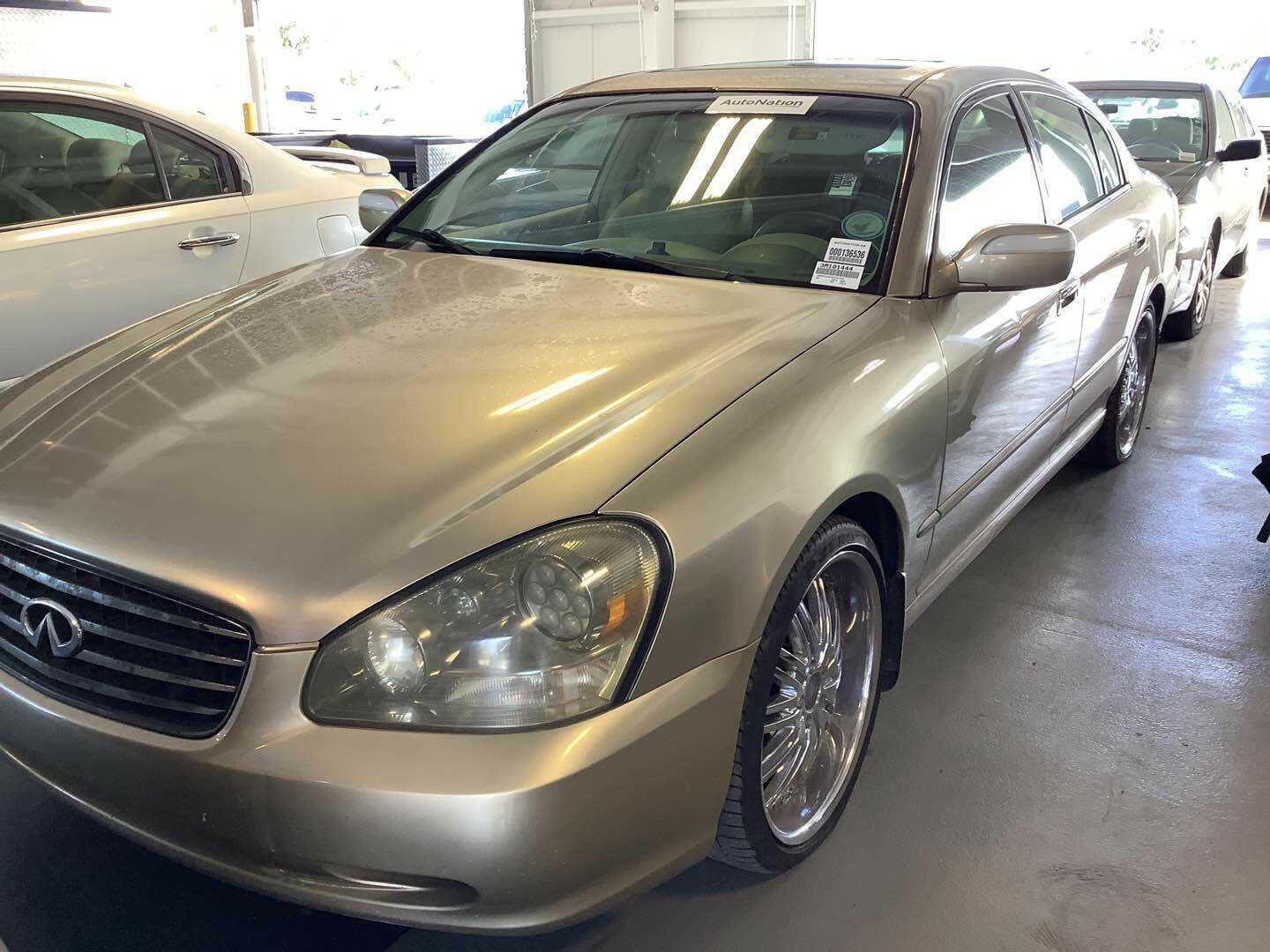 Infiniti Q45
