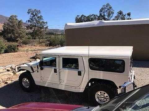 HUMMER H1
