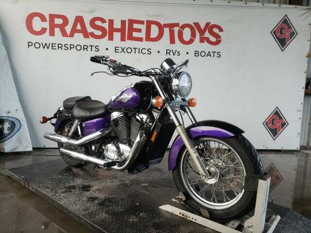 Honda VT1100C2 (SHADOW ACE)