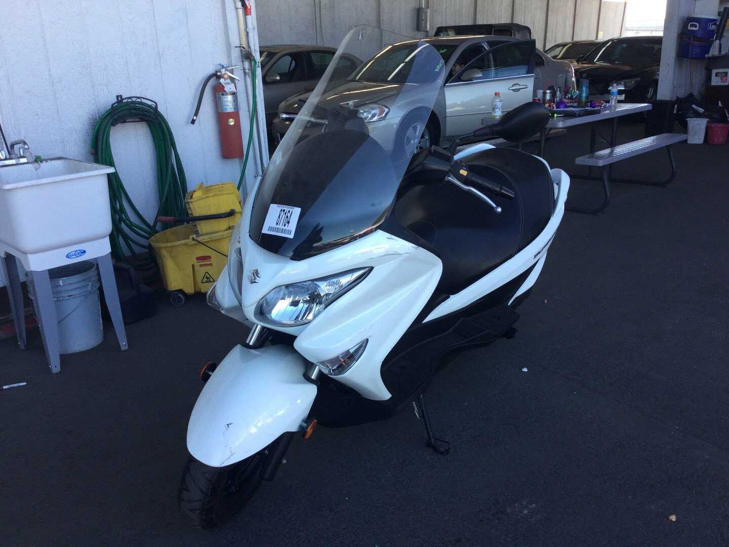Suzuki UH200AL