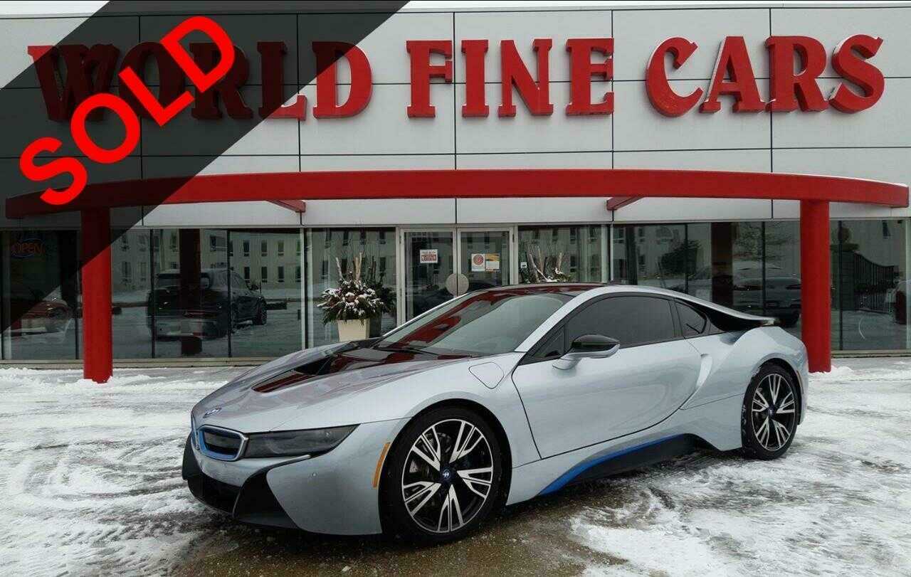 BMW i8