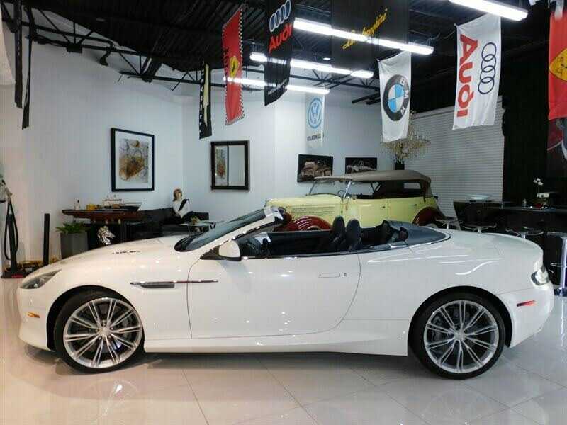 Aston Martin Virage