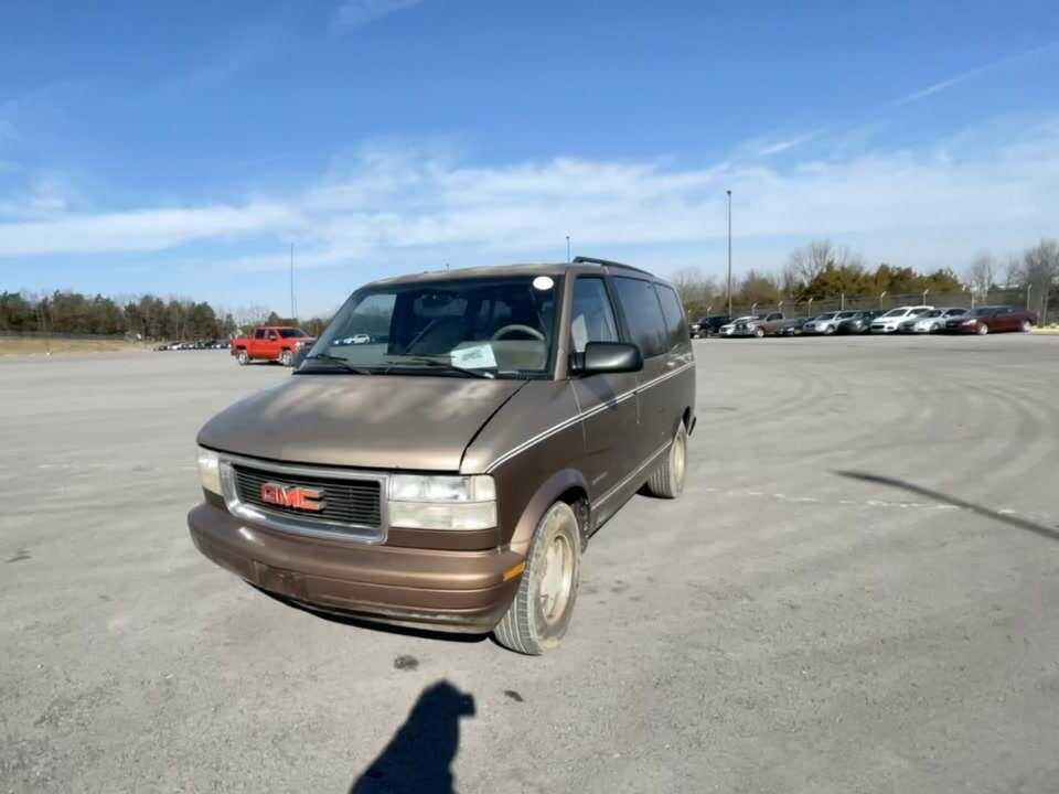 GMC Safari