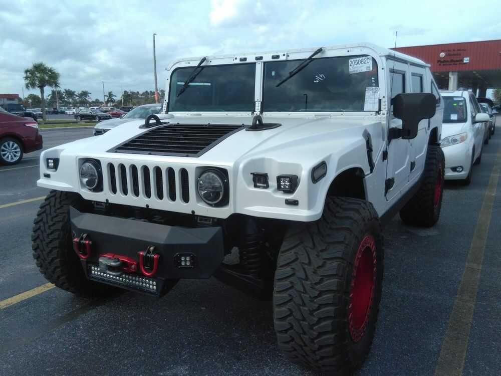 HUMMER H1