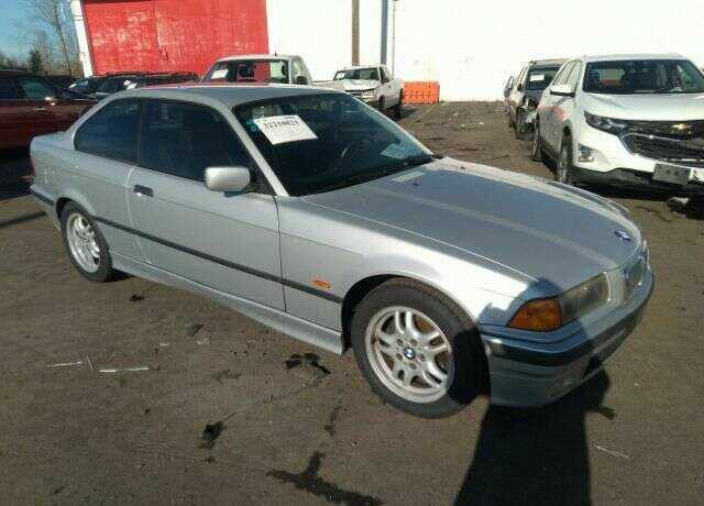 BMW 328iS