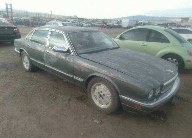 Jaguar Vanden Plas