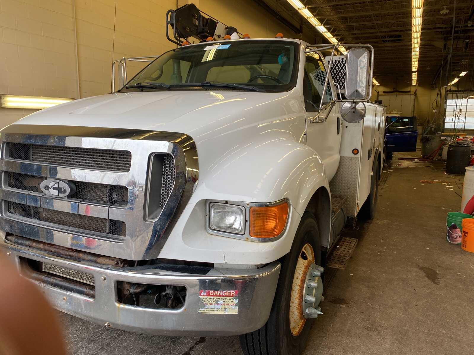 FORD