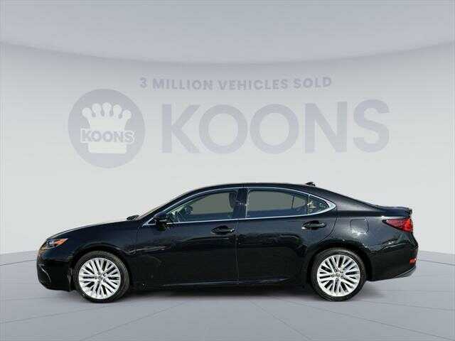 2017 Lexus ES