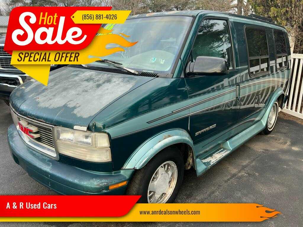 GMC Safari