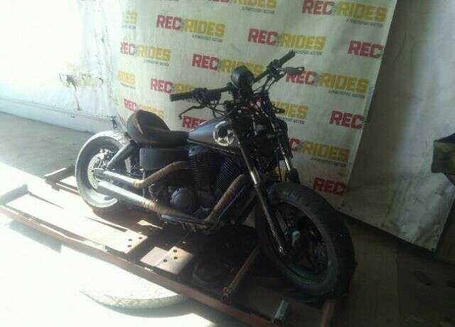 Honda VT1100C2 (SHADOW ACE)
