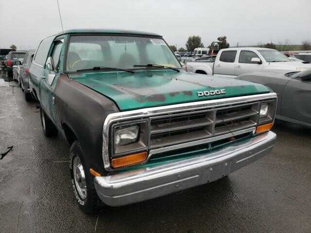 Dodge Ramcharger