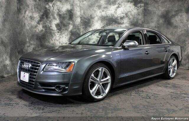 Audi S8