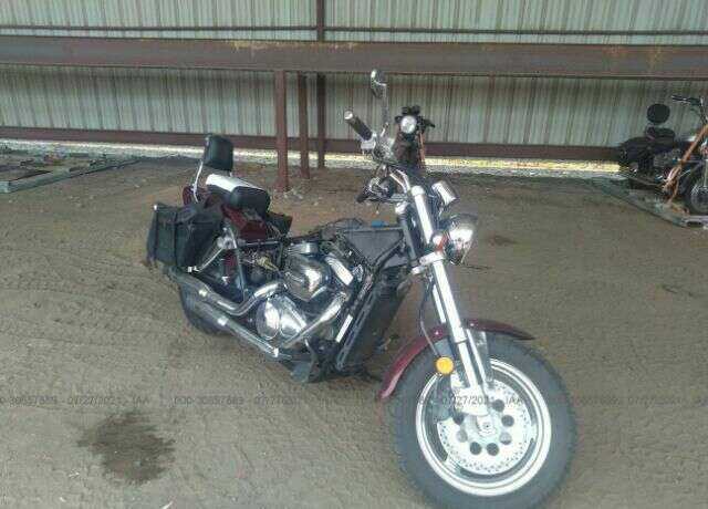 Suzuki VZ800