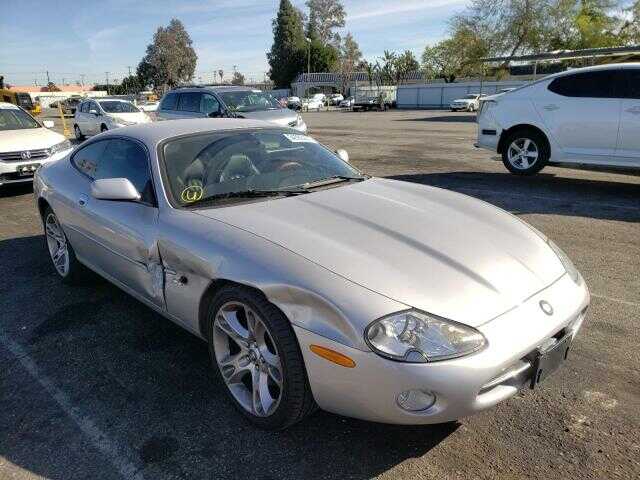 Jaguar XK8