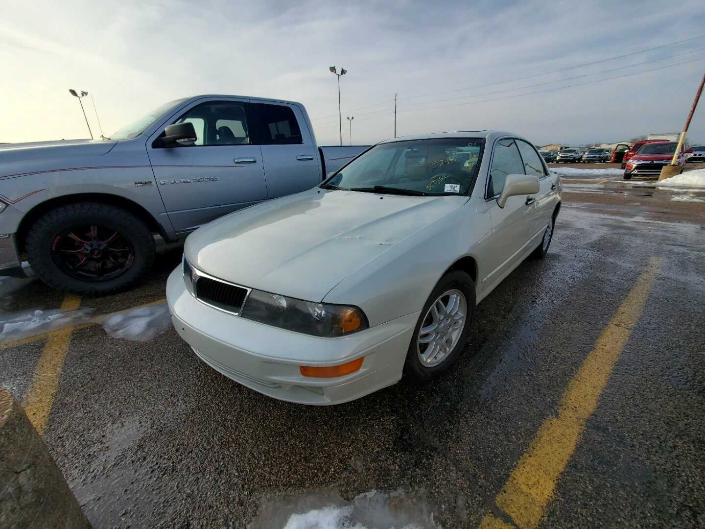 Mitsubishi Diamante