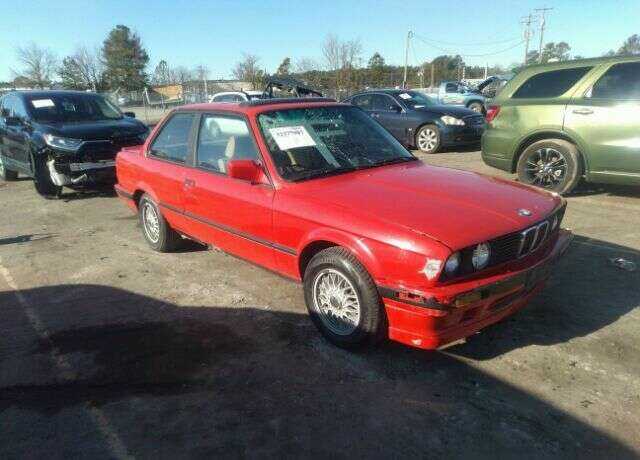 BMW 318iS