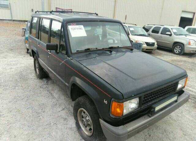 Isuzu Trooper