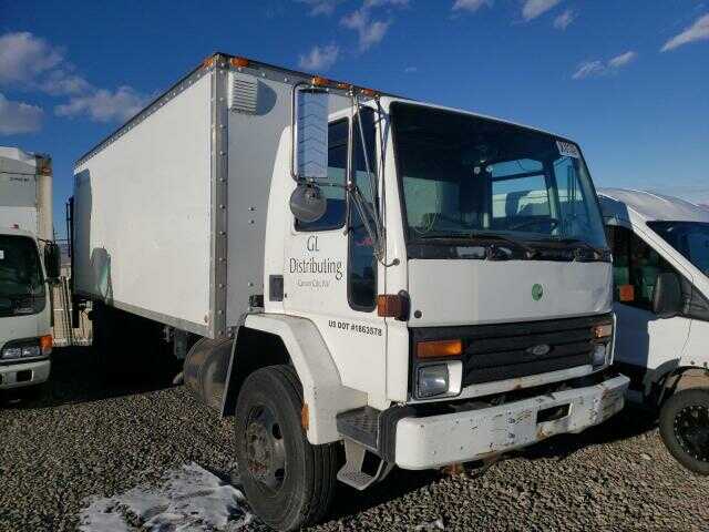 Ford CF8000