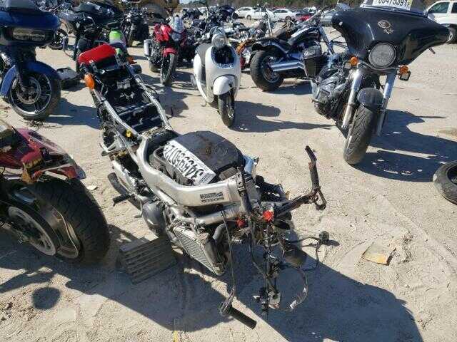 Honda VTR1000F (SUPERHAWK)