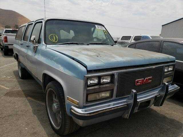 GMC Suburban