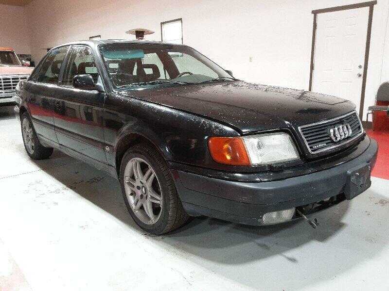 Audi 100
