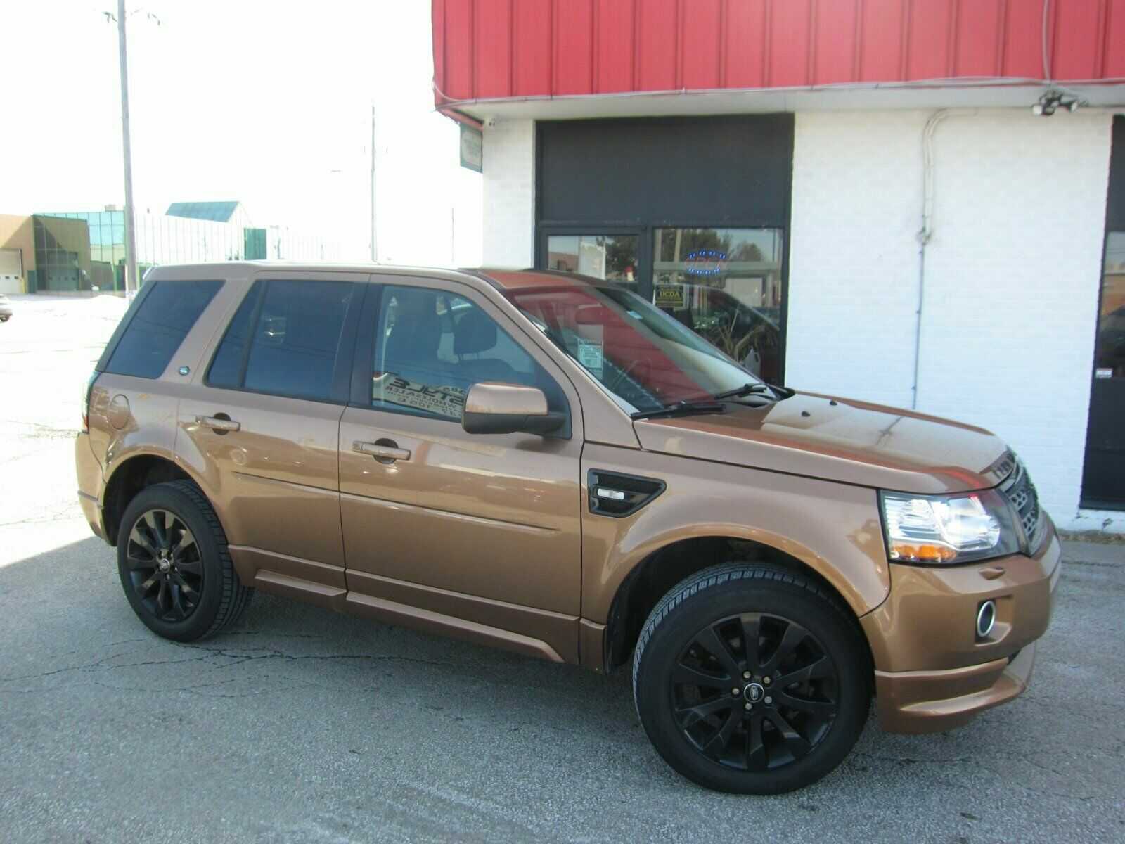 Land Rover LR2