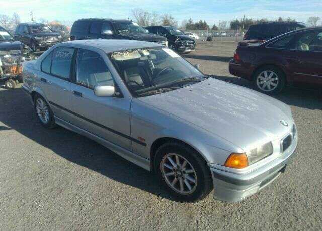 BMW 318i