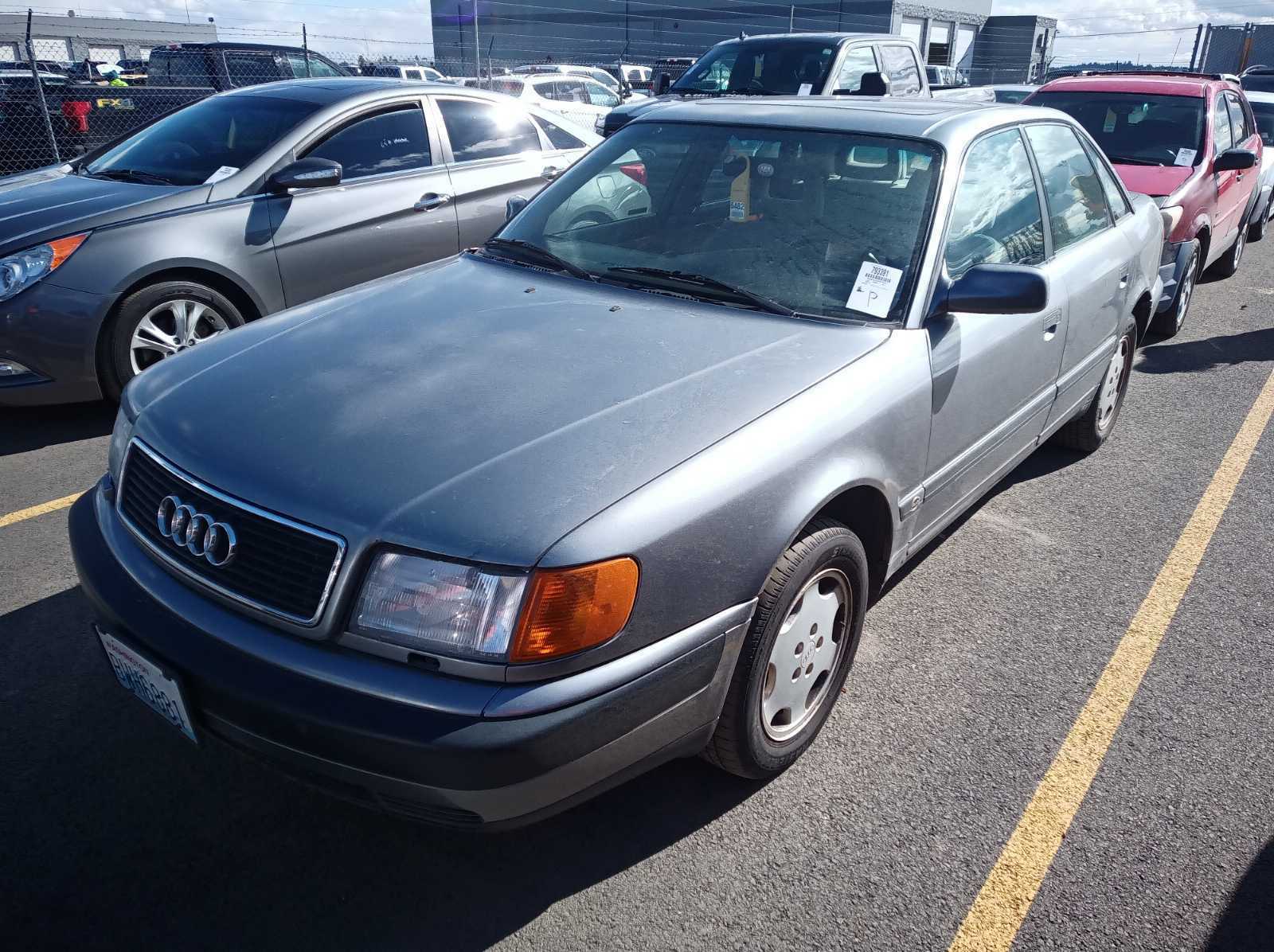 Audi 100