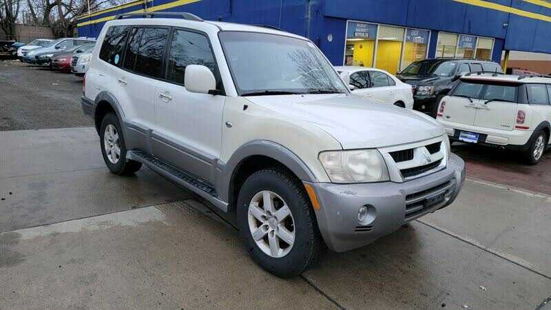 Mitsubishi Montero